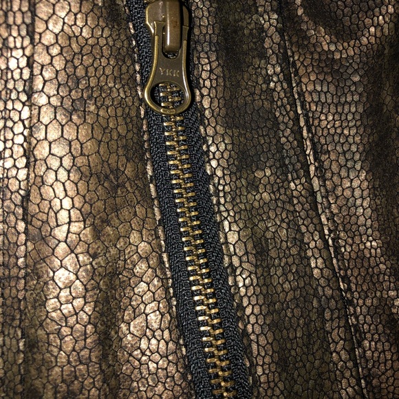 Jacket - Picture 4 of 6